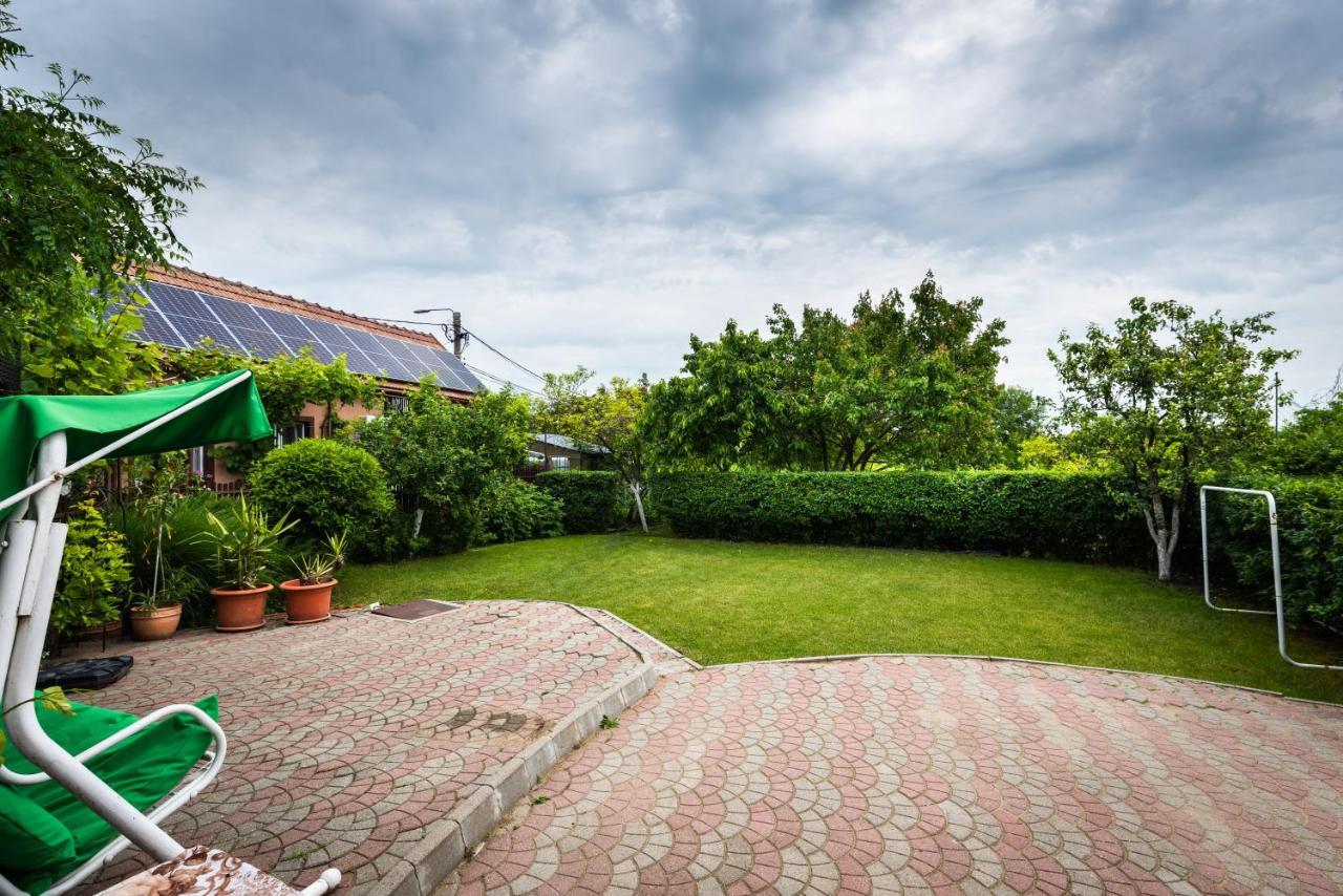 Provence Lägenhet Arad Exteriör bild